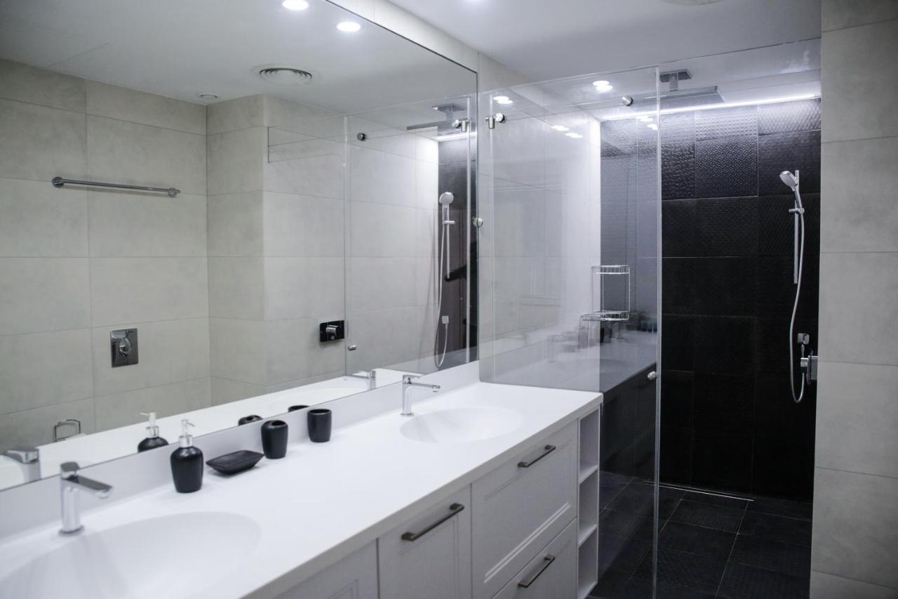 شقة Yalarent Midtown Towers Tlv تل أبيب المظهر الخارجي الصورة