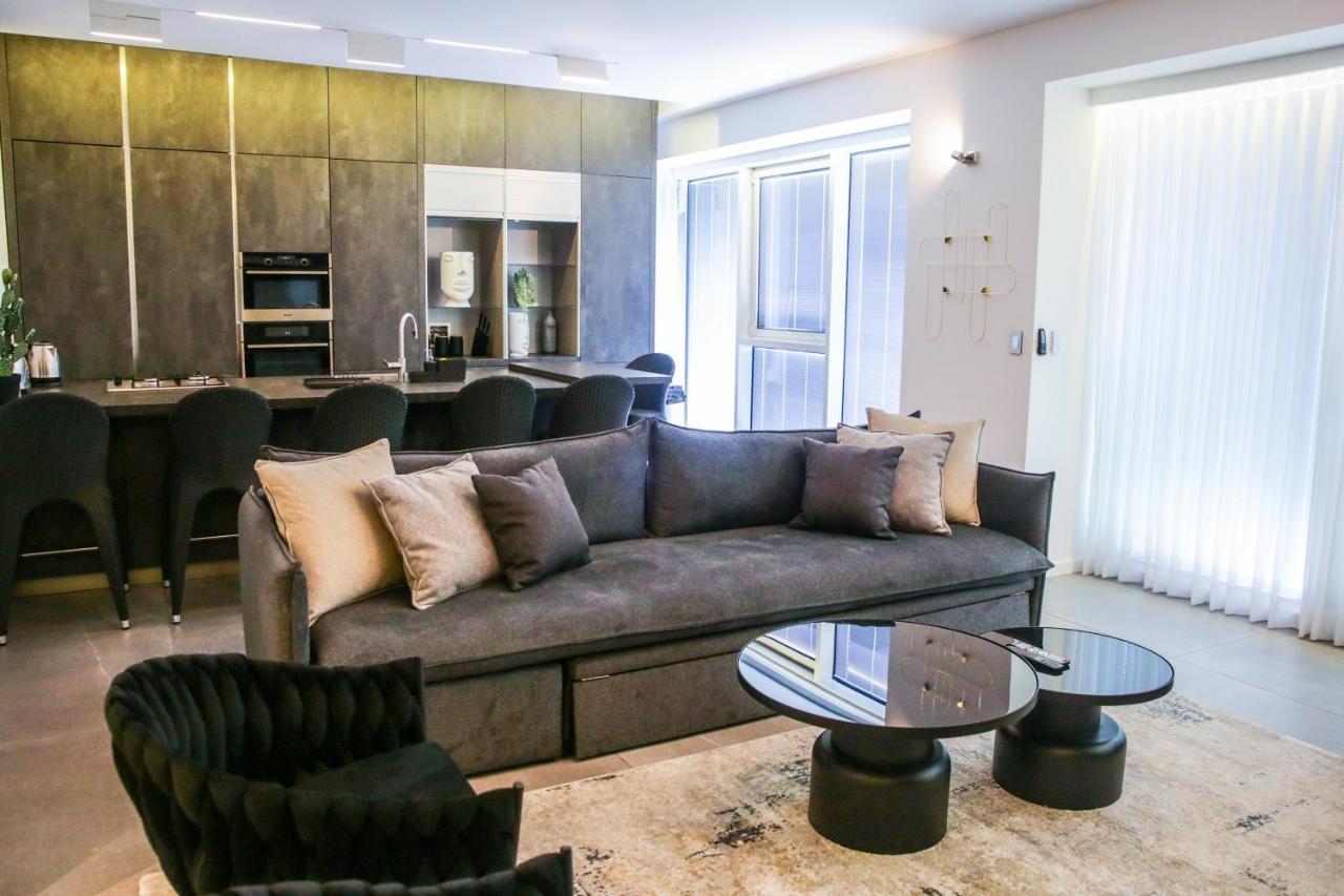 شقة Yalarent Midtown Towers Tlv تل أبيب المظهر الخارجي الصورة